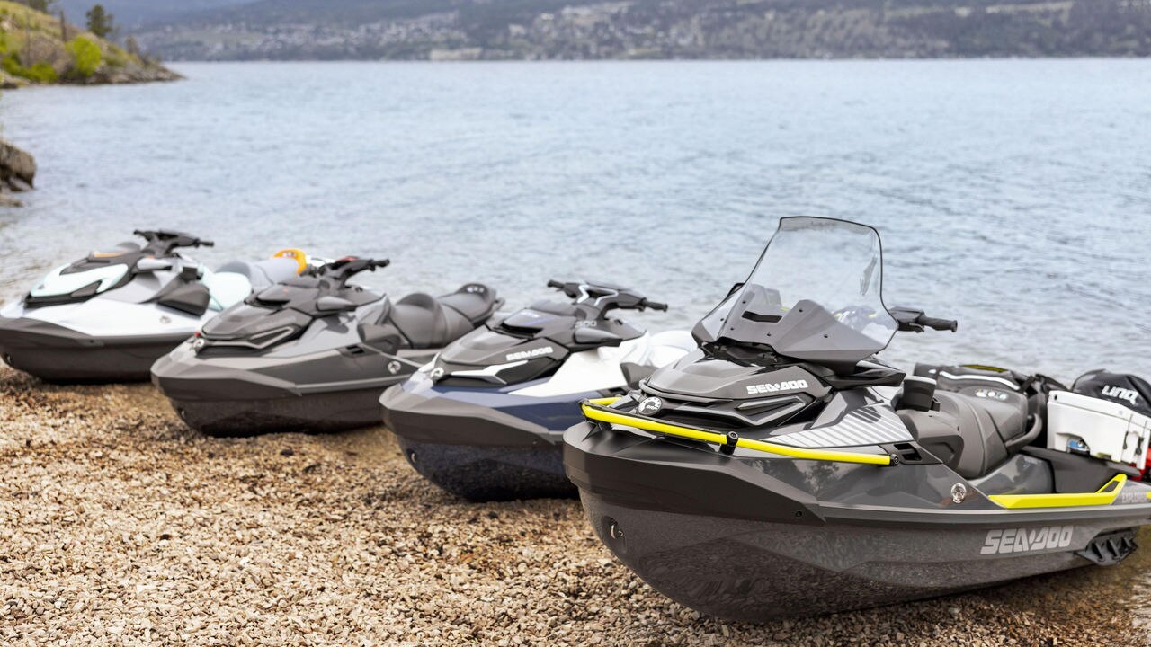 Sea-Doo PWC opstillning på en strand