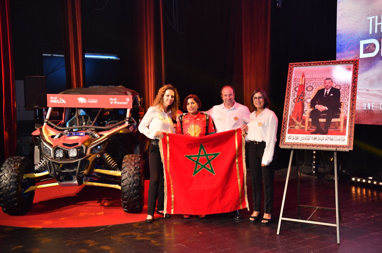 Souad Mouktadiri , A jamais la premiere 