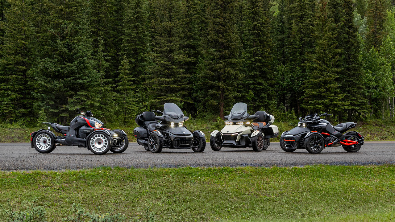 2024 3-wheel Can-Am On-Road lineup