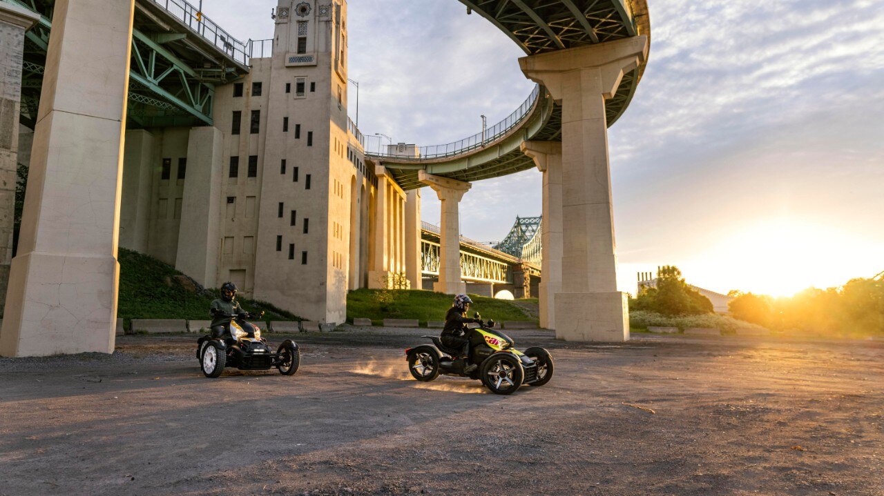 ski&sea can am on road spyder, ryker