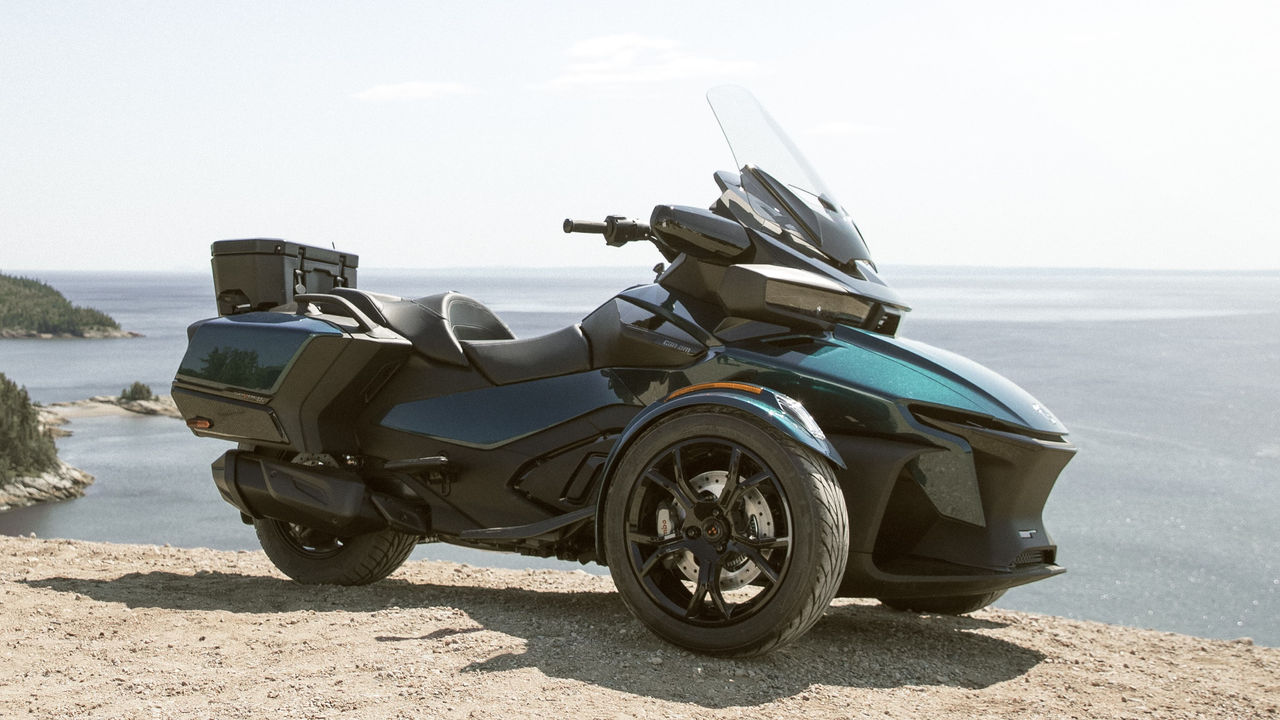 Can-Am Spyder RT in the mountains