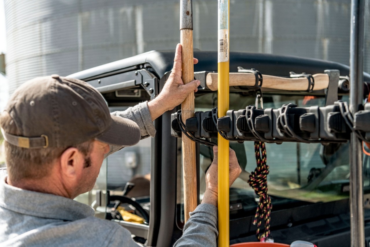 Pripevňovanie nákladu na Traxter