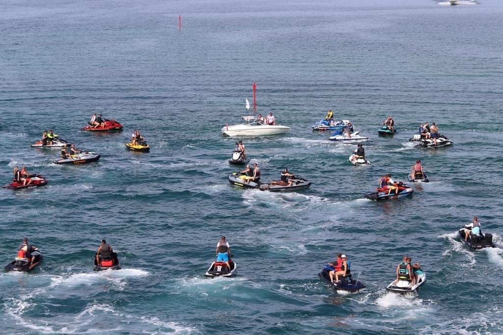 SEA-DOO ADVENTURE VIR 2024 - LUXURY MARINE