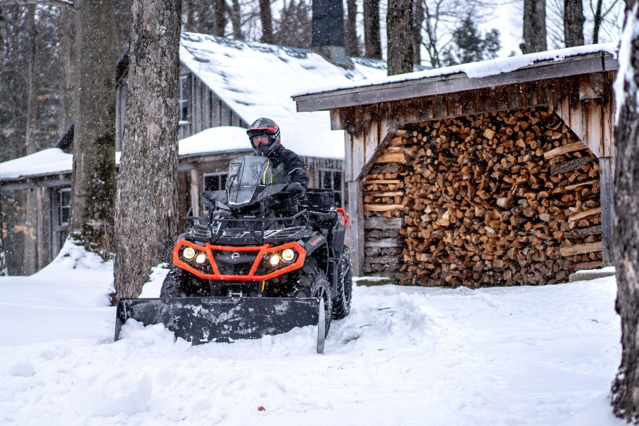 Stirikolesnik OUTLANDER X MR 1000R VISCO-4LOK