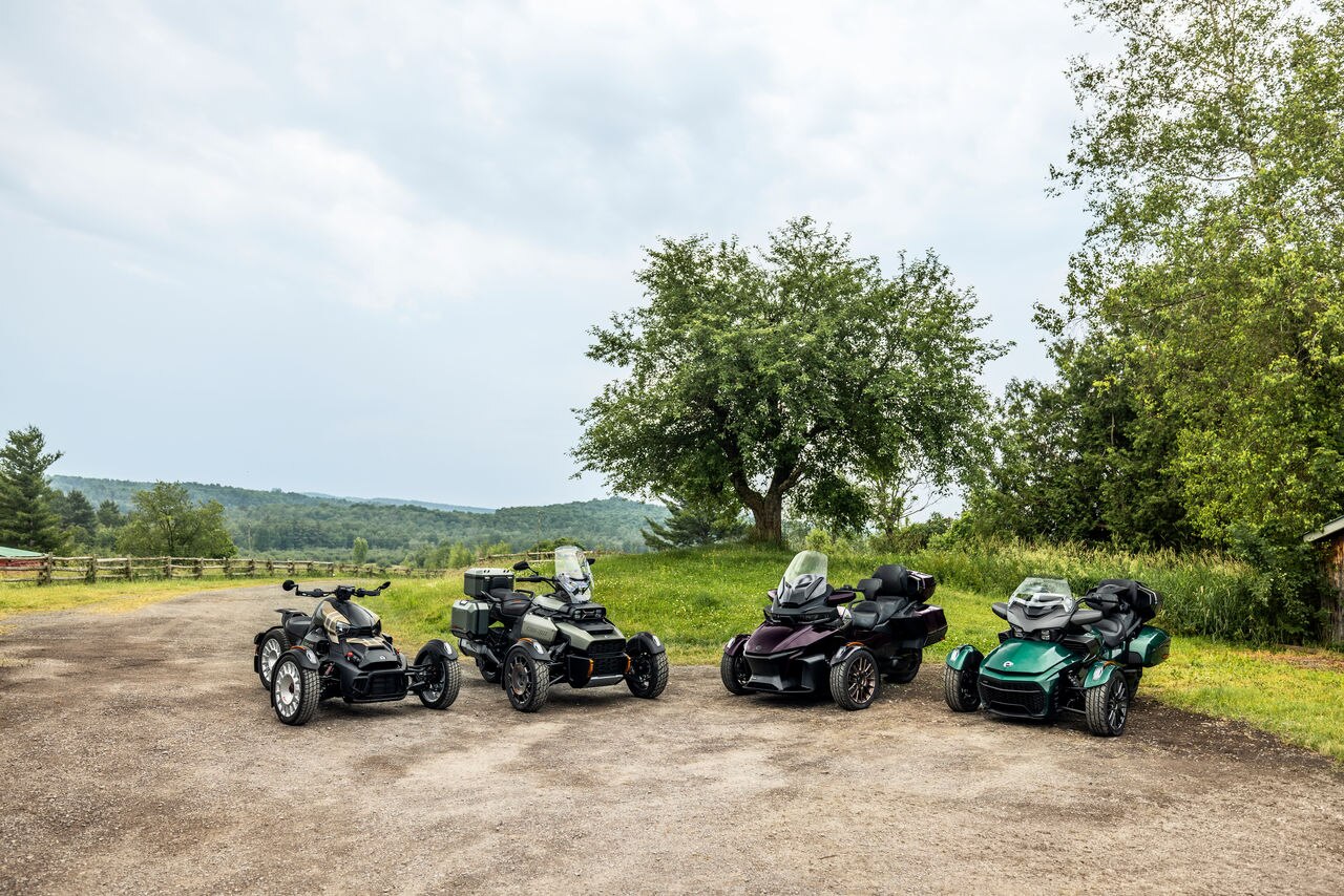 Направете сопствено возило Can-Am On-road