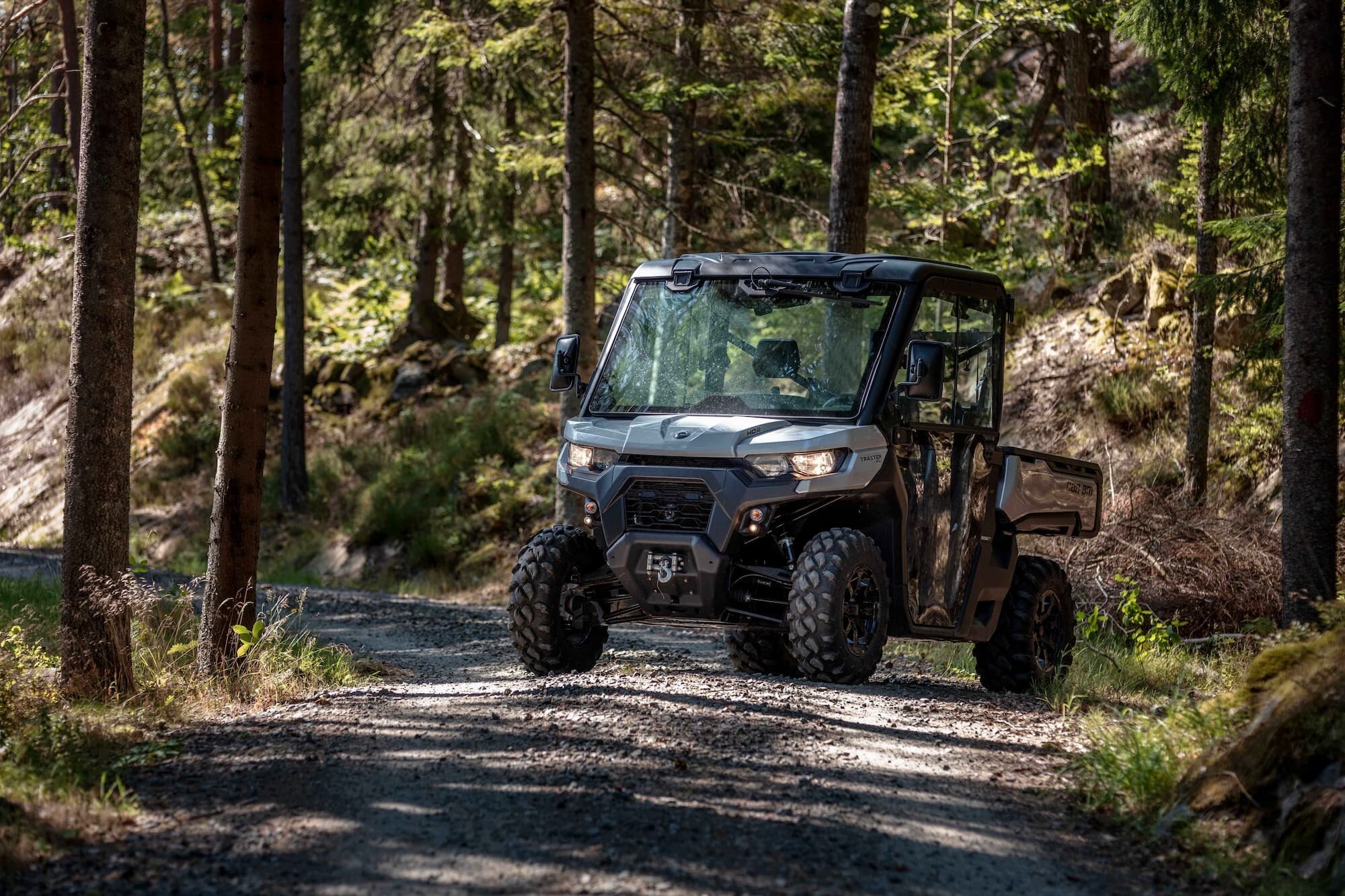 jazda quadem po ulicy