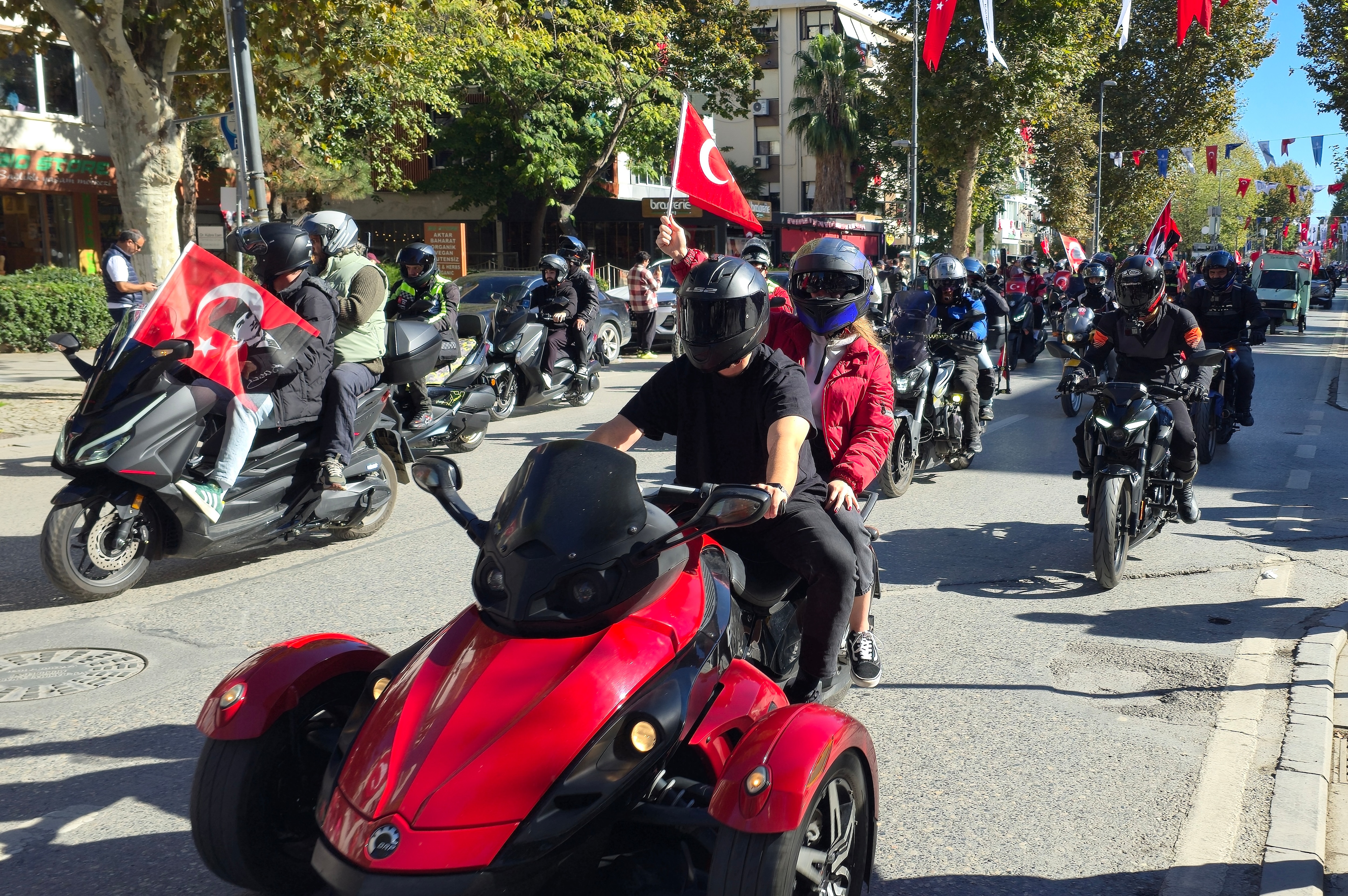 29 Ekim Cumhuriyet Bayramı Korteji