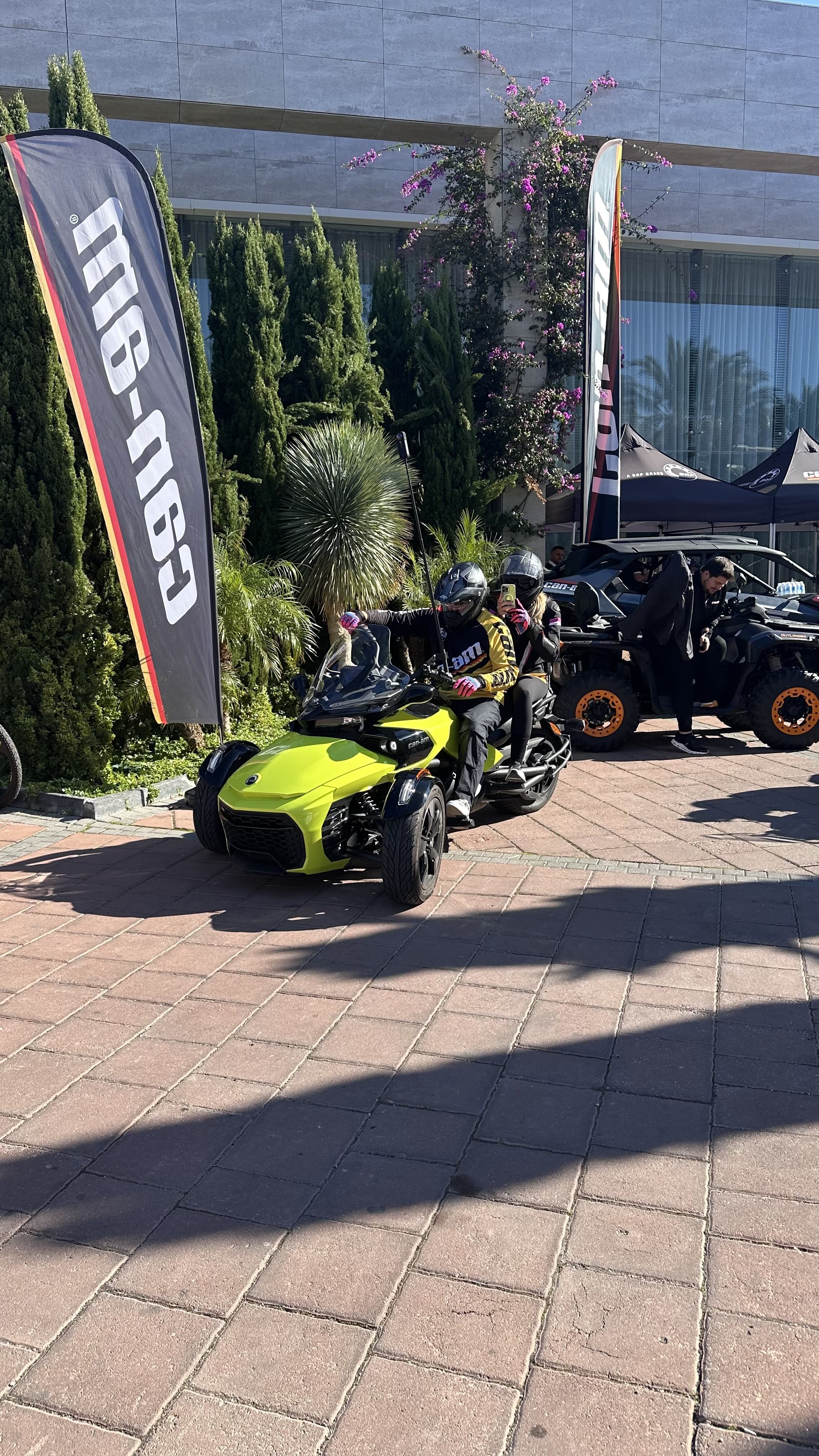 Yeni Modeller, Dijital Strateji ve Test Sürüşleri