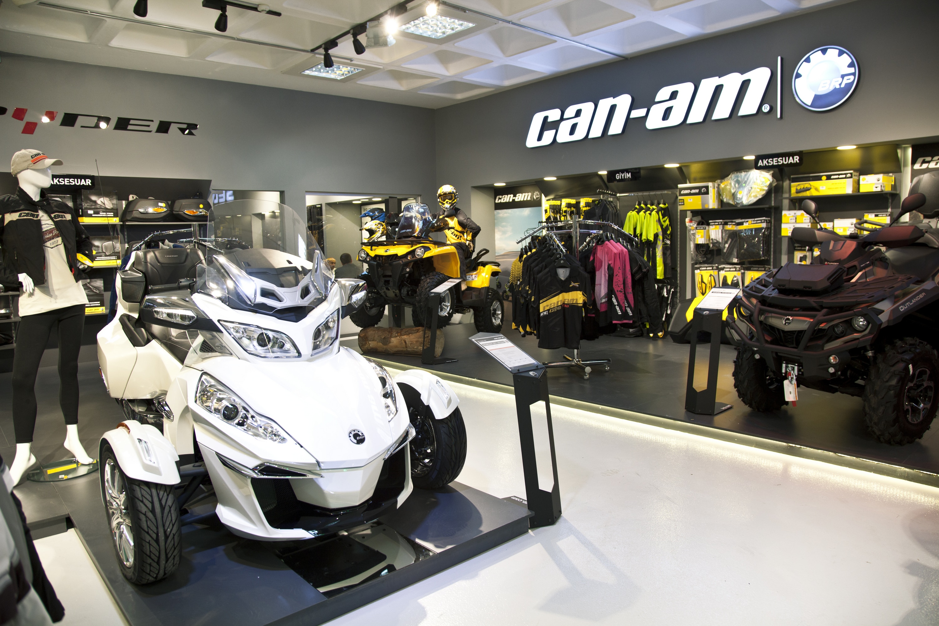 Insider picture of a Can-Am Spyder 