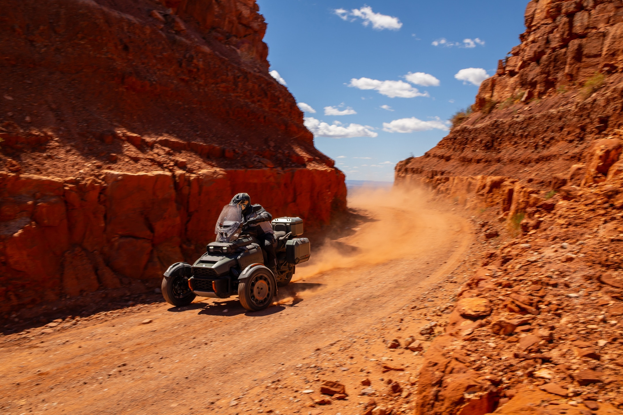 Трицикл Can-Am Canyon Redrock отримав звання «Мотоцикл року»