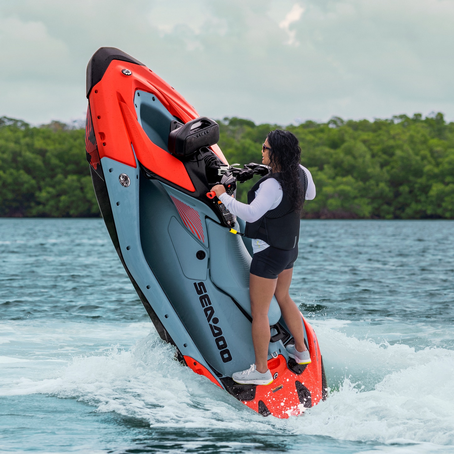 Sea-Doo оновлює лінійку 2027 року: більше потужності, оновлення за запитами райдерів і оновлений стиль для PWC та Switch