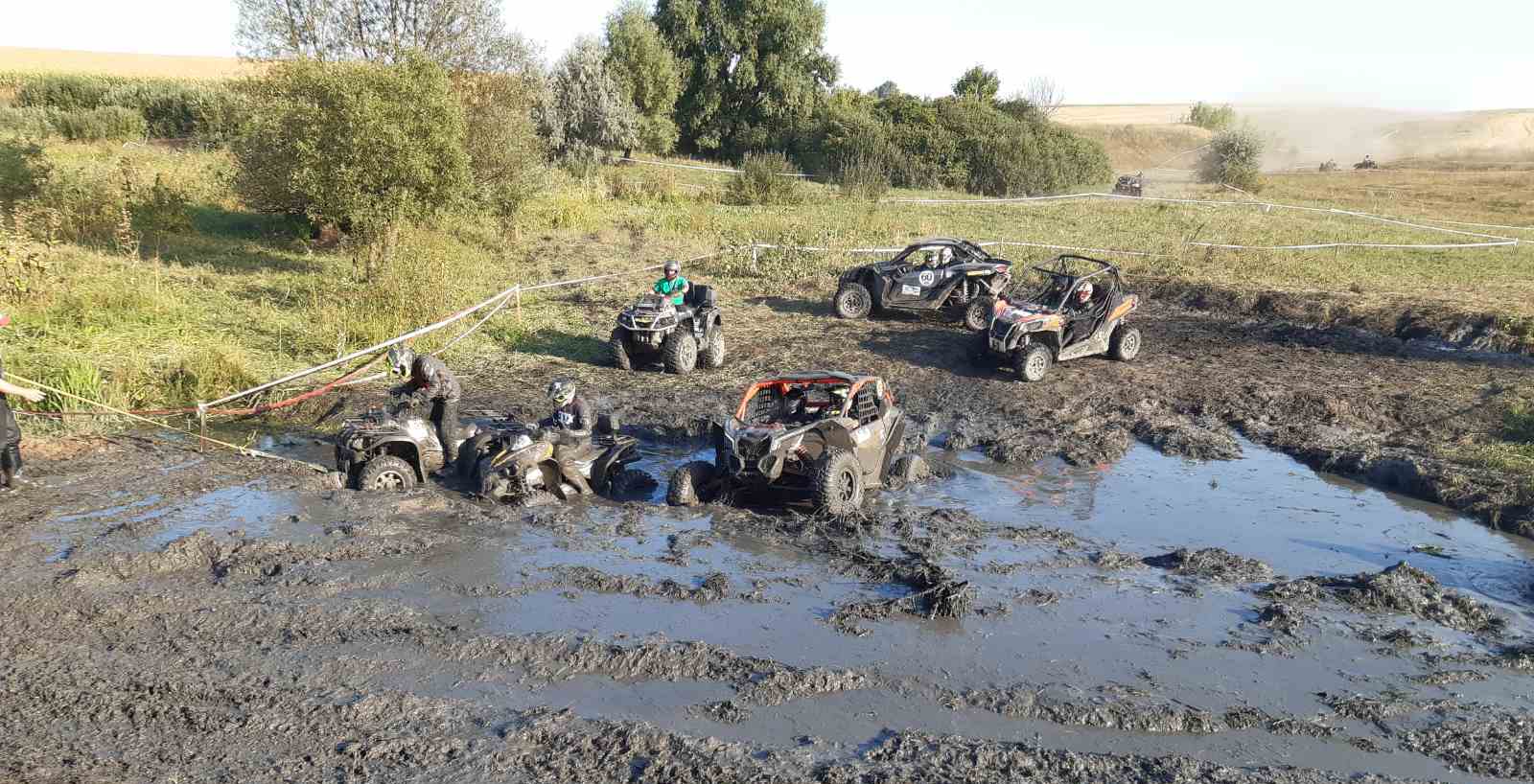 Змагання JUMA MUD RACING UKRAINE