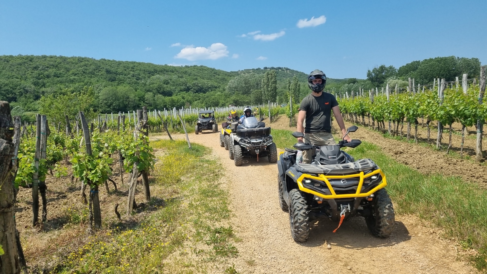 CAN-AM OFF-ROAD ADVENTURE DAN KRK - LUXURY MARINE