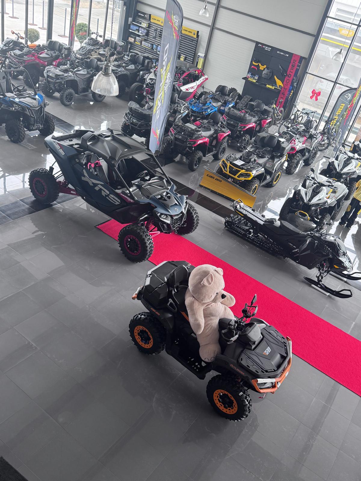 Can-Am prezentacija modela 2025  - Ski-Pro