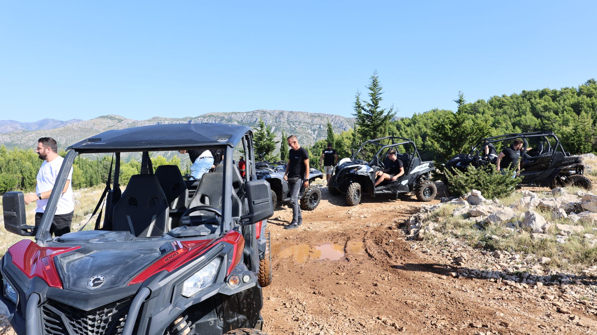 Dan otvorenih vrata i testne vožnje - Ultra Moto 2025