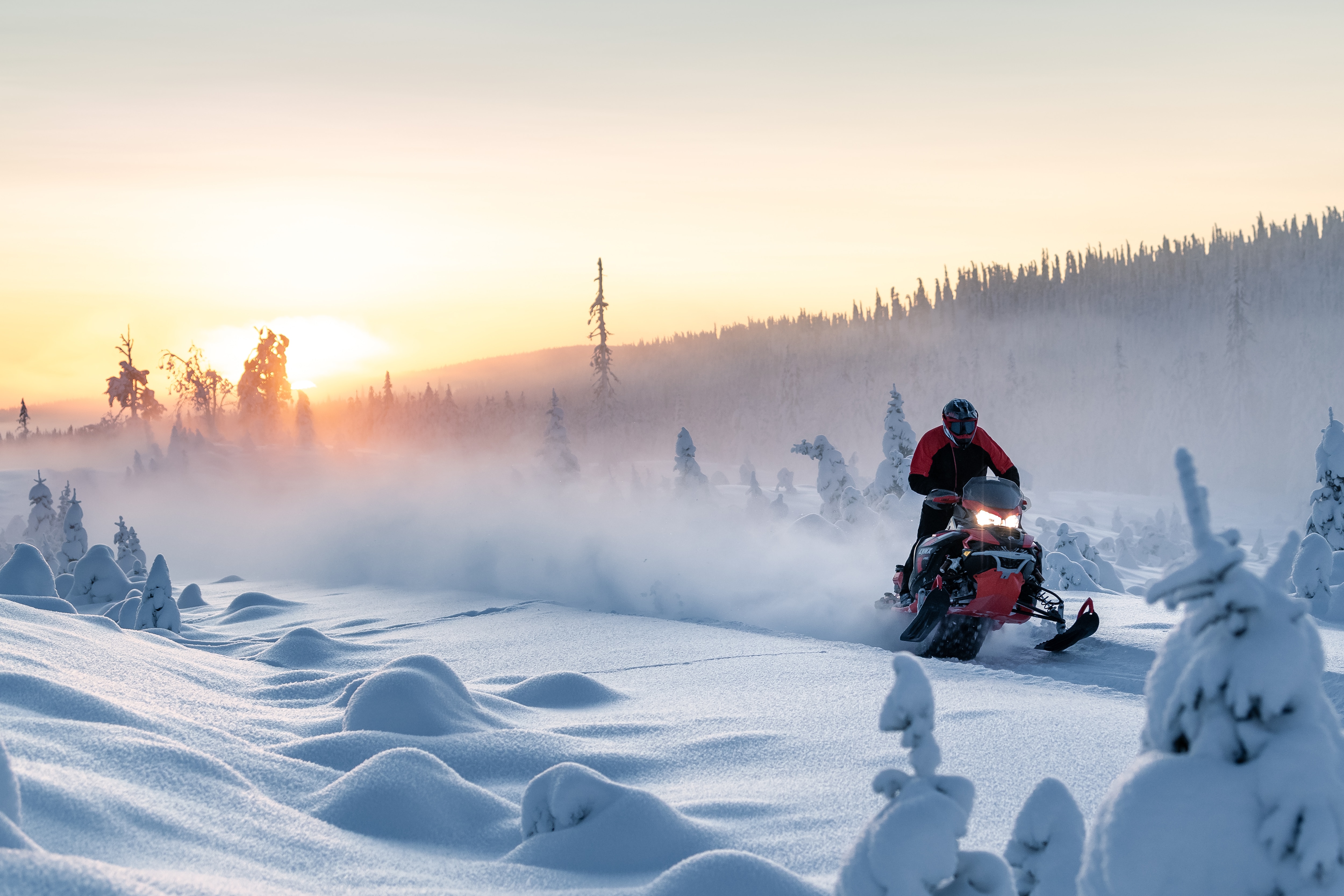 Man riding Lynx Xterrain RE