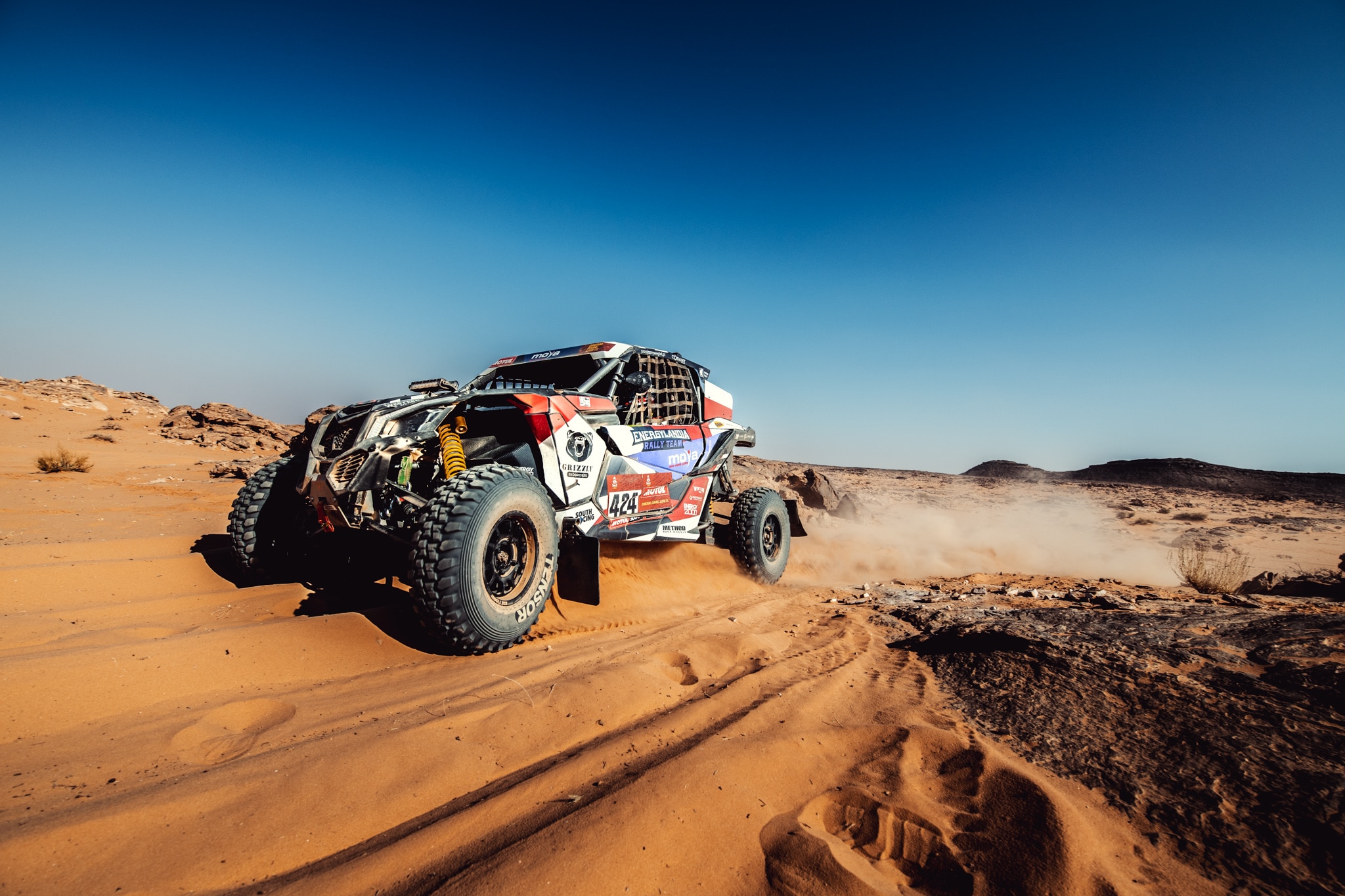 Can-Am Maverick SSV in desert