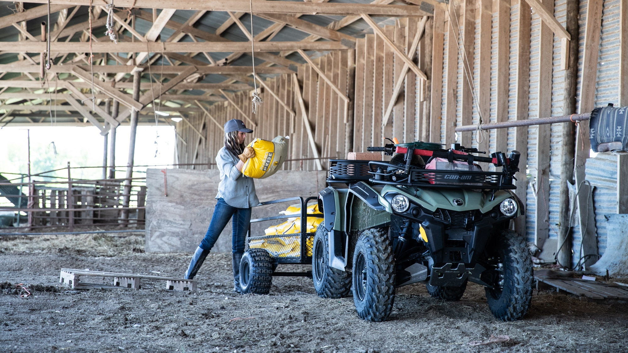 CAN-AM KVAD ATV ČETVOROTOČKAŠ OUTLANDER PRIKOLICA