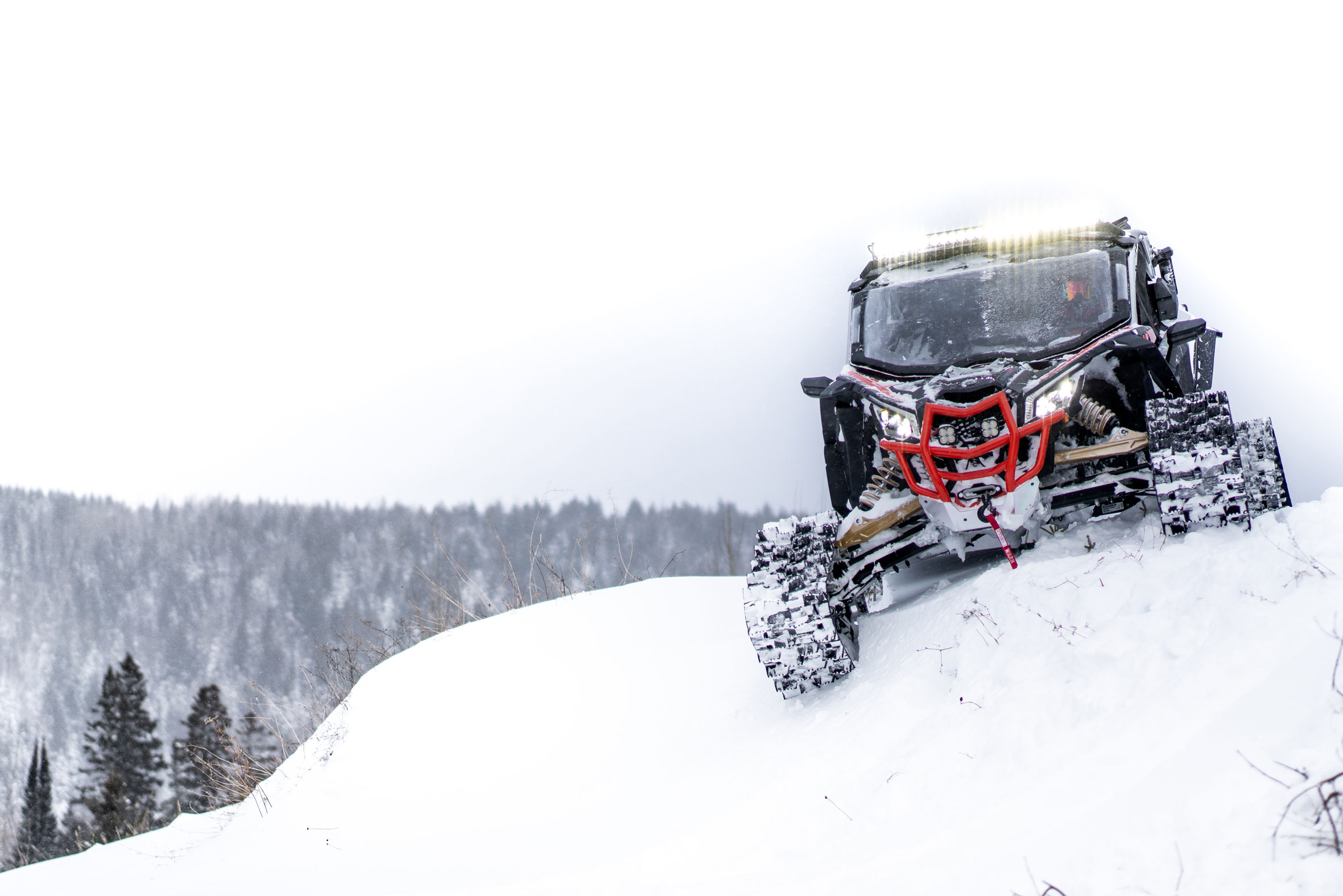 MY20 Can-Am Off-Road Side-by-Side vozidlo Defender LIMITED CAB