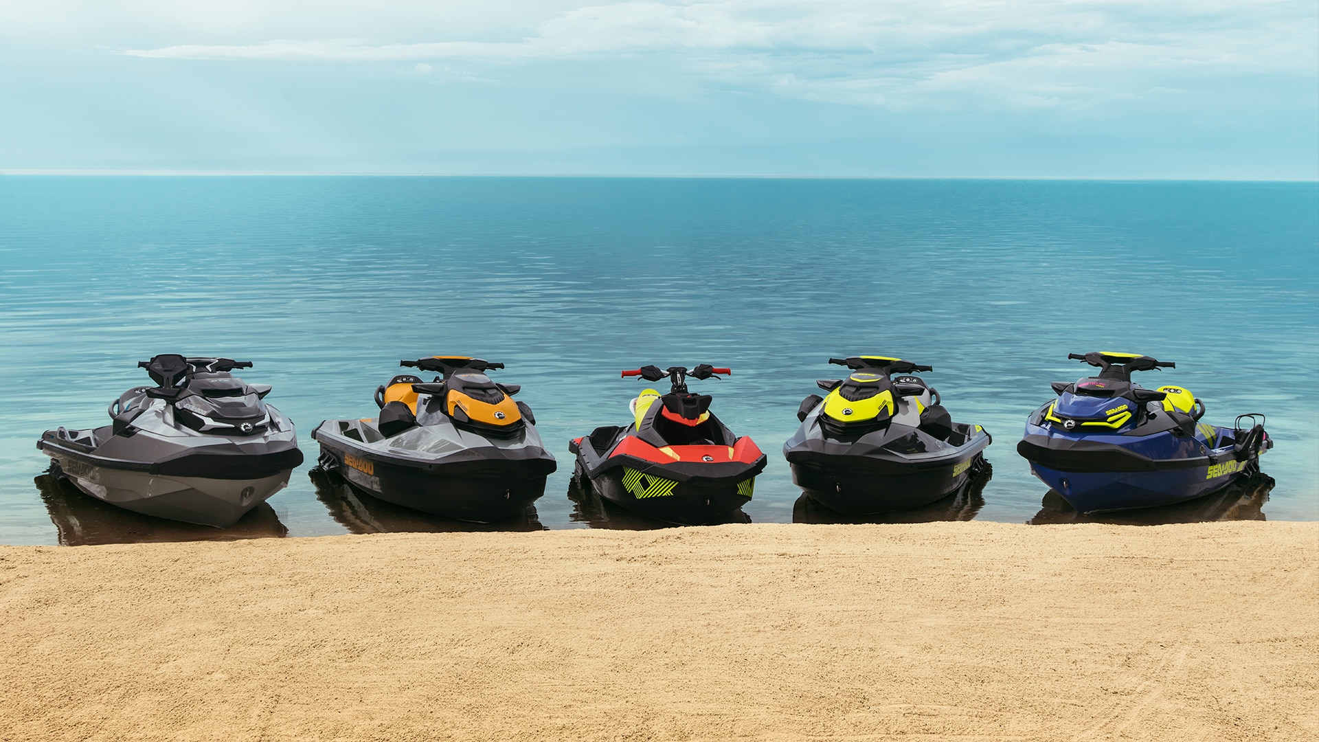 Sea-Doo skútre na pláži