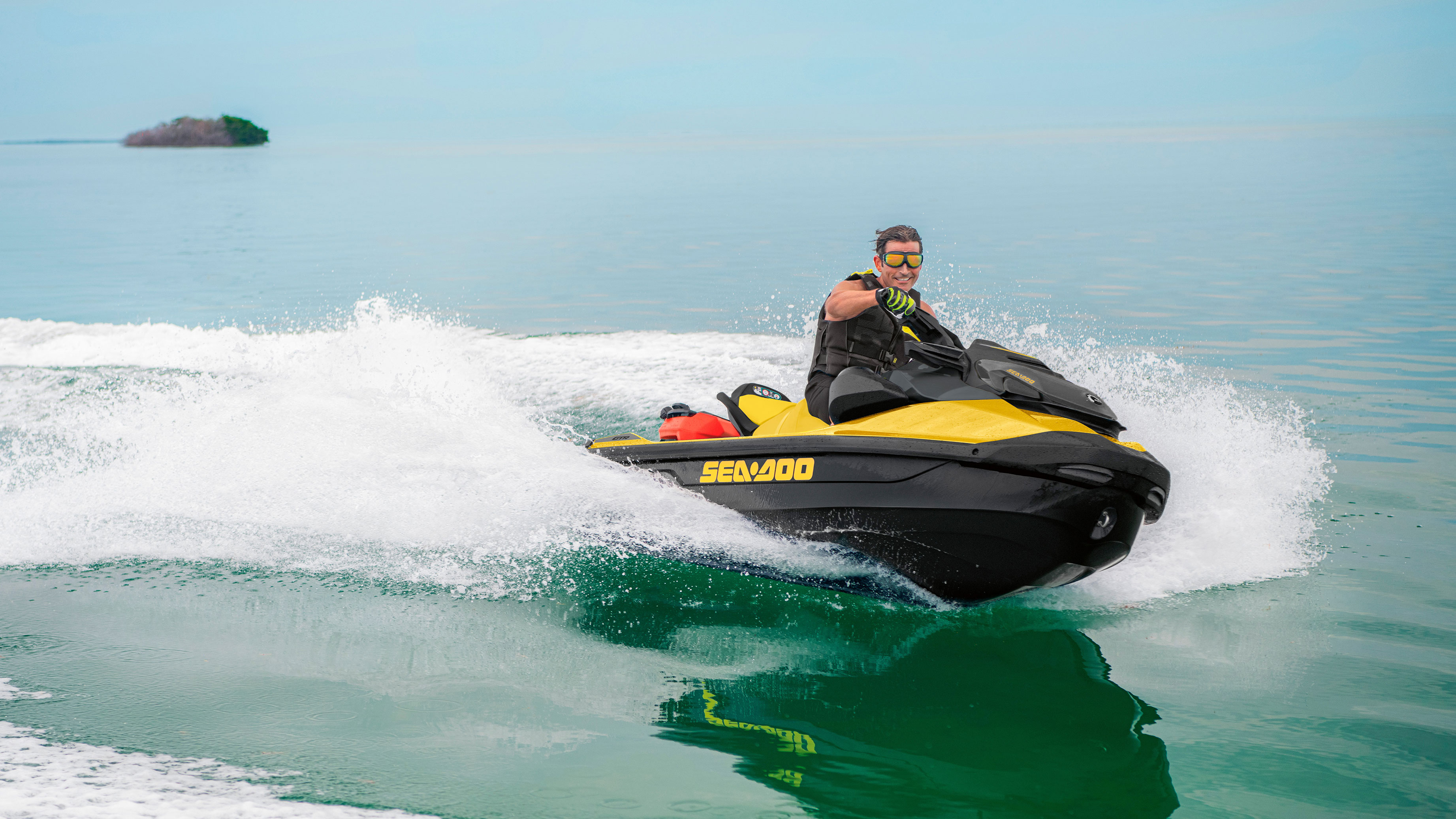 2022 Sea-Doo GTR carving in the water