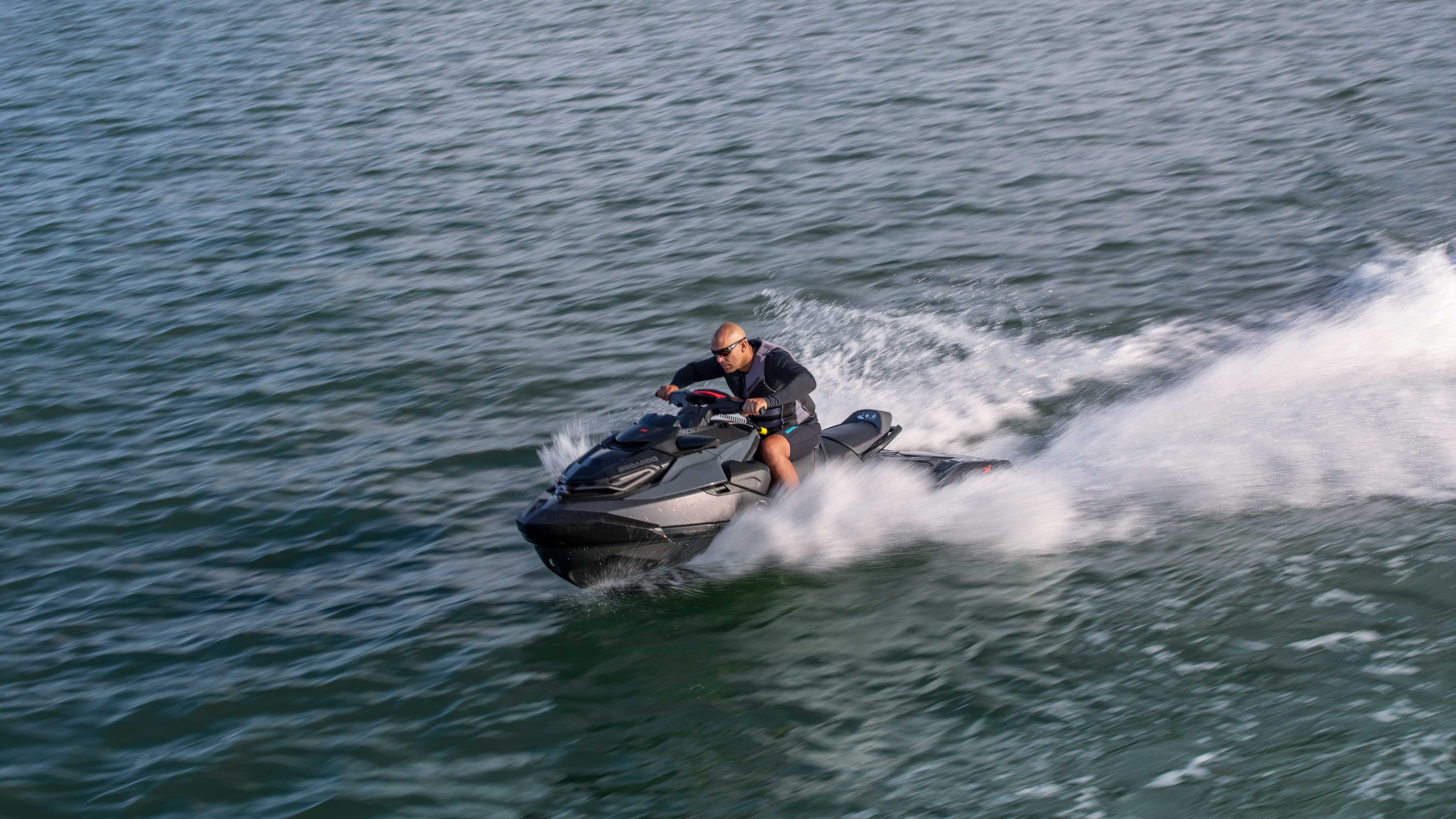 Moški hitro vozi 2022 Sea-Doo RXP-X