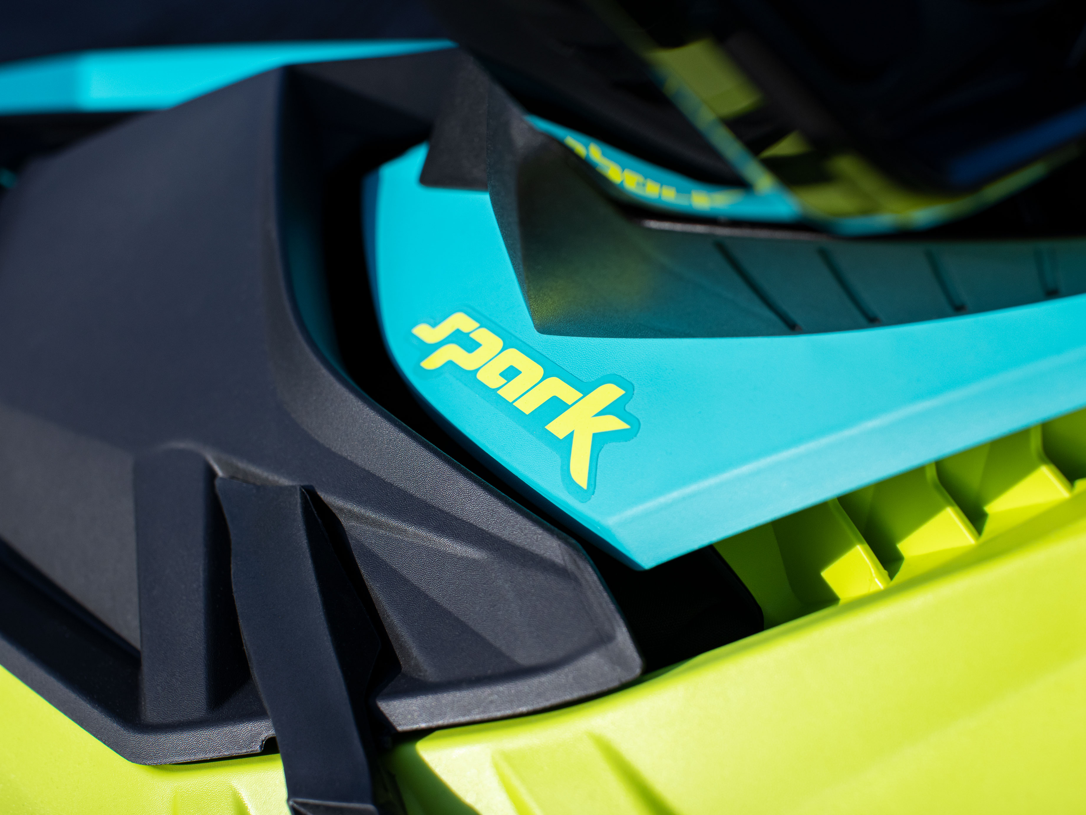 Sea-Doo Spark 90 kék