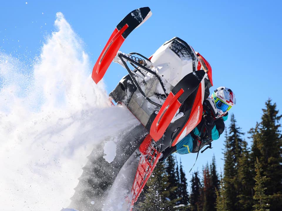 Ski-Doo Ambassador Ashley Chaffin Snowmobile Motorne Sanjke Amabsador