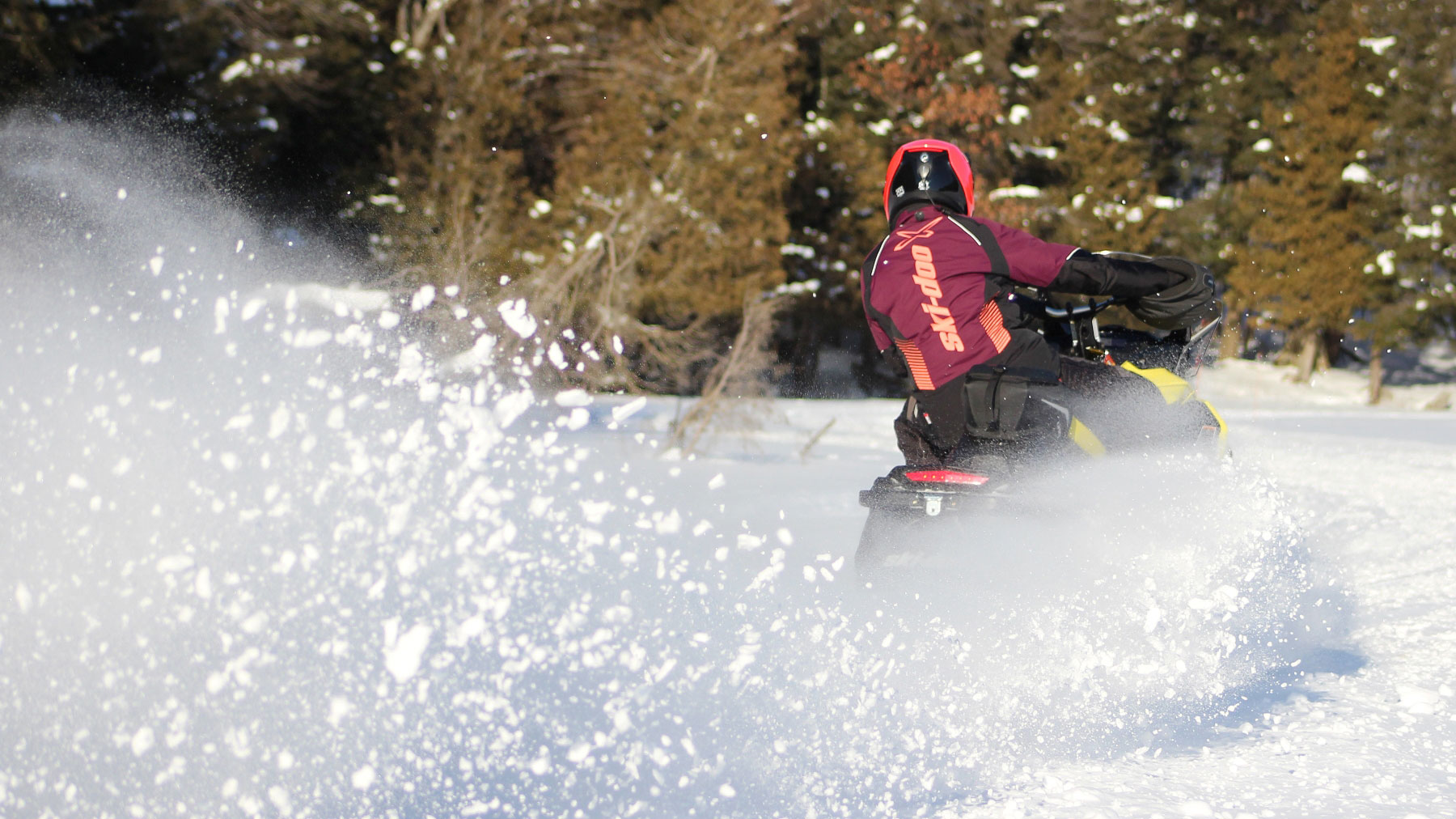Ski-Doo Ambassador Mj Thompson Snowmobile Motorne Sanjke Amabsador