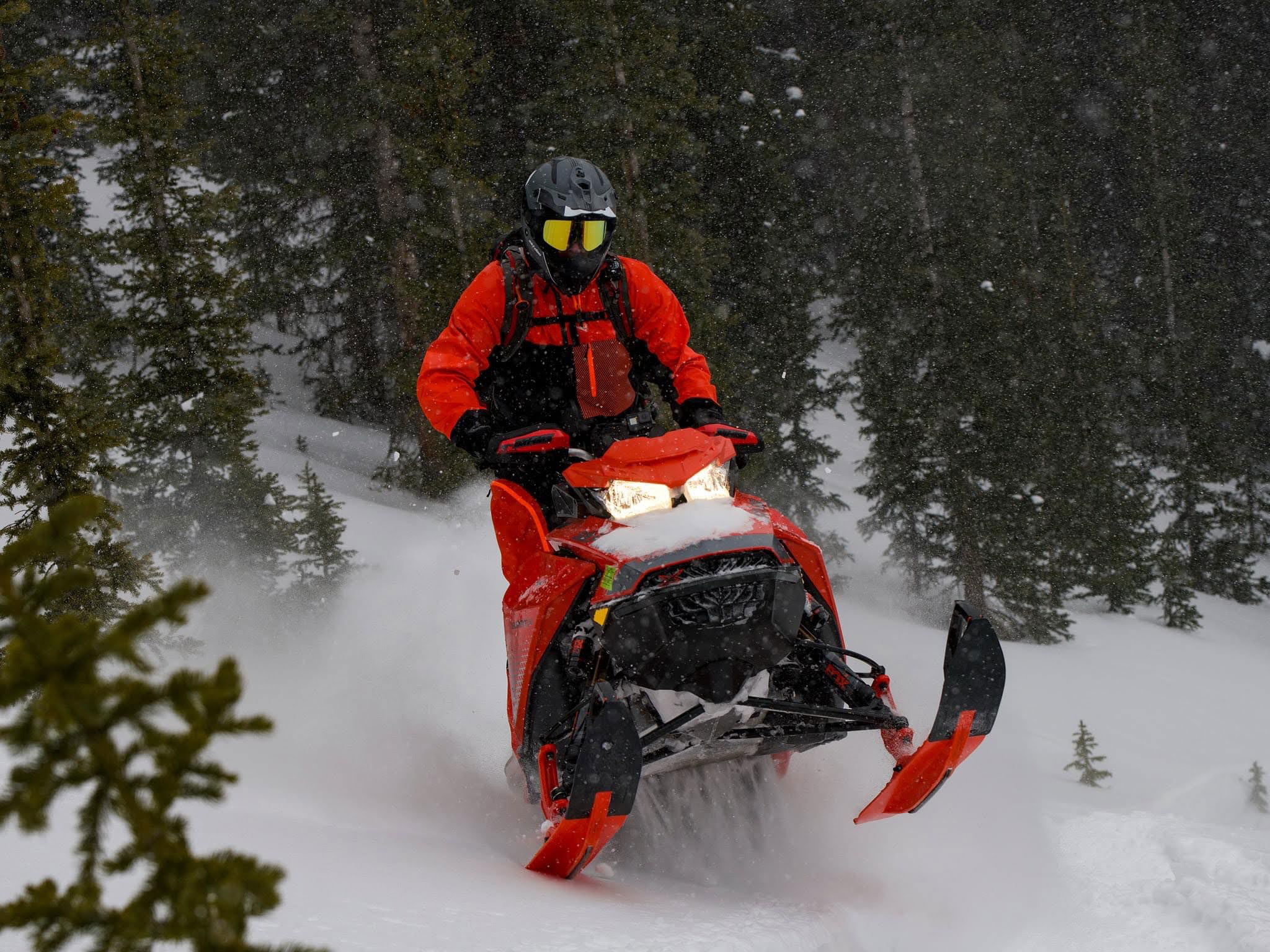 Ski-Doo Ambassador Troy Oleson Snowmobile Motorne Sanjke Amabsador