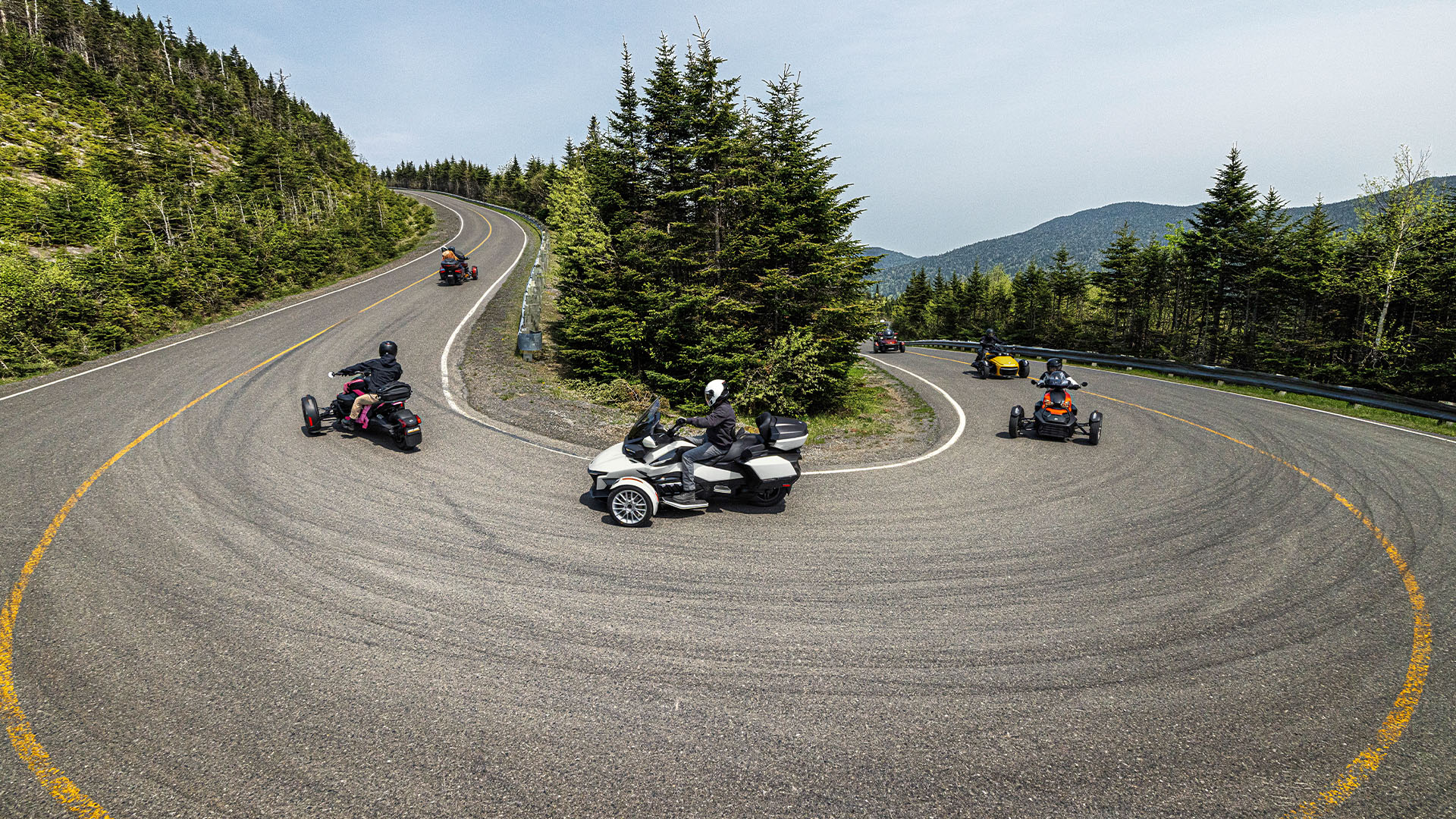 Can-Am On-Road Adventure - Ski&Sea