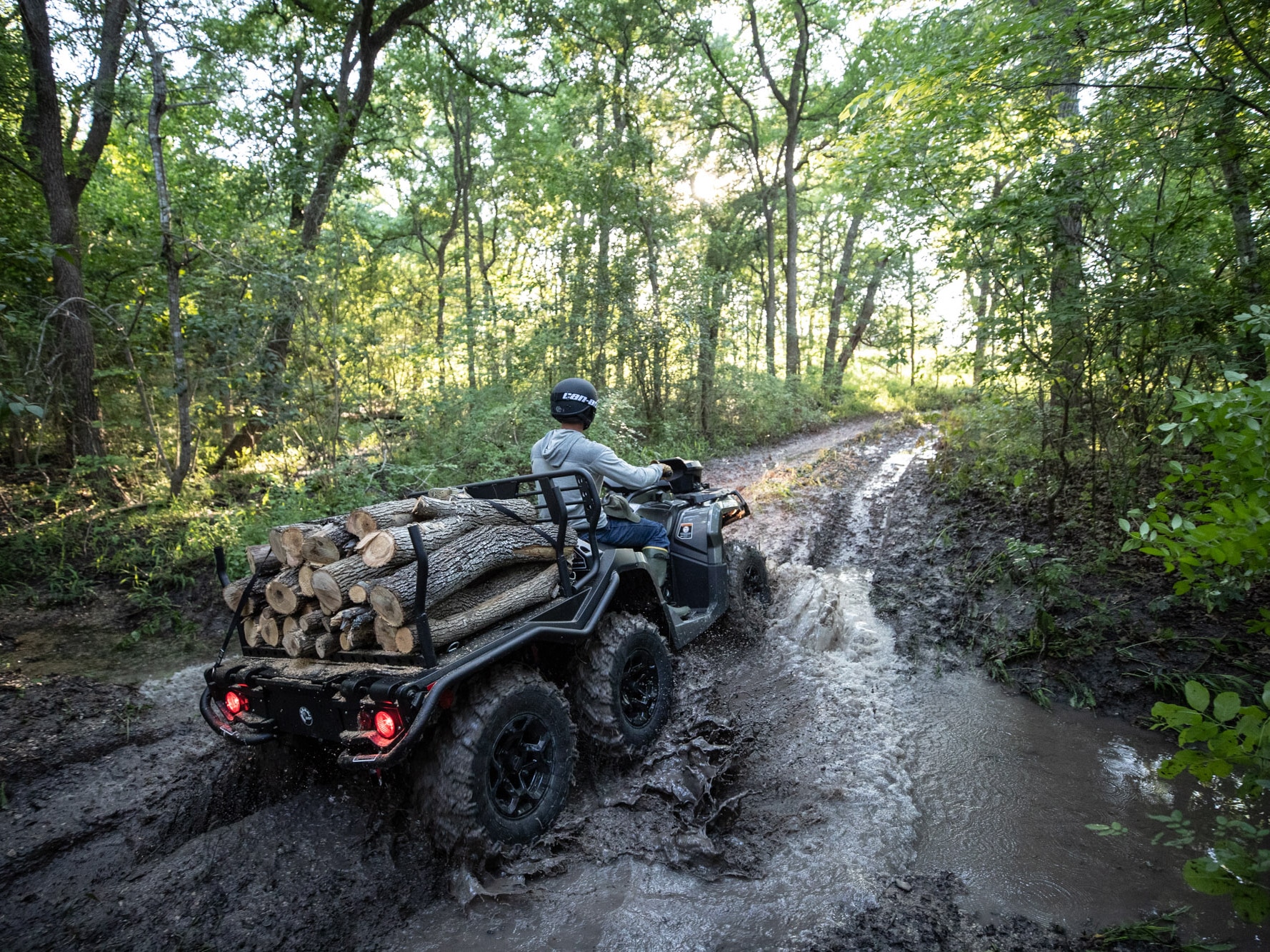 Vodeći ATV kapacitet vuče u industriji 1650 lb ili 750 kg