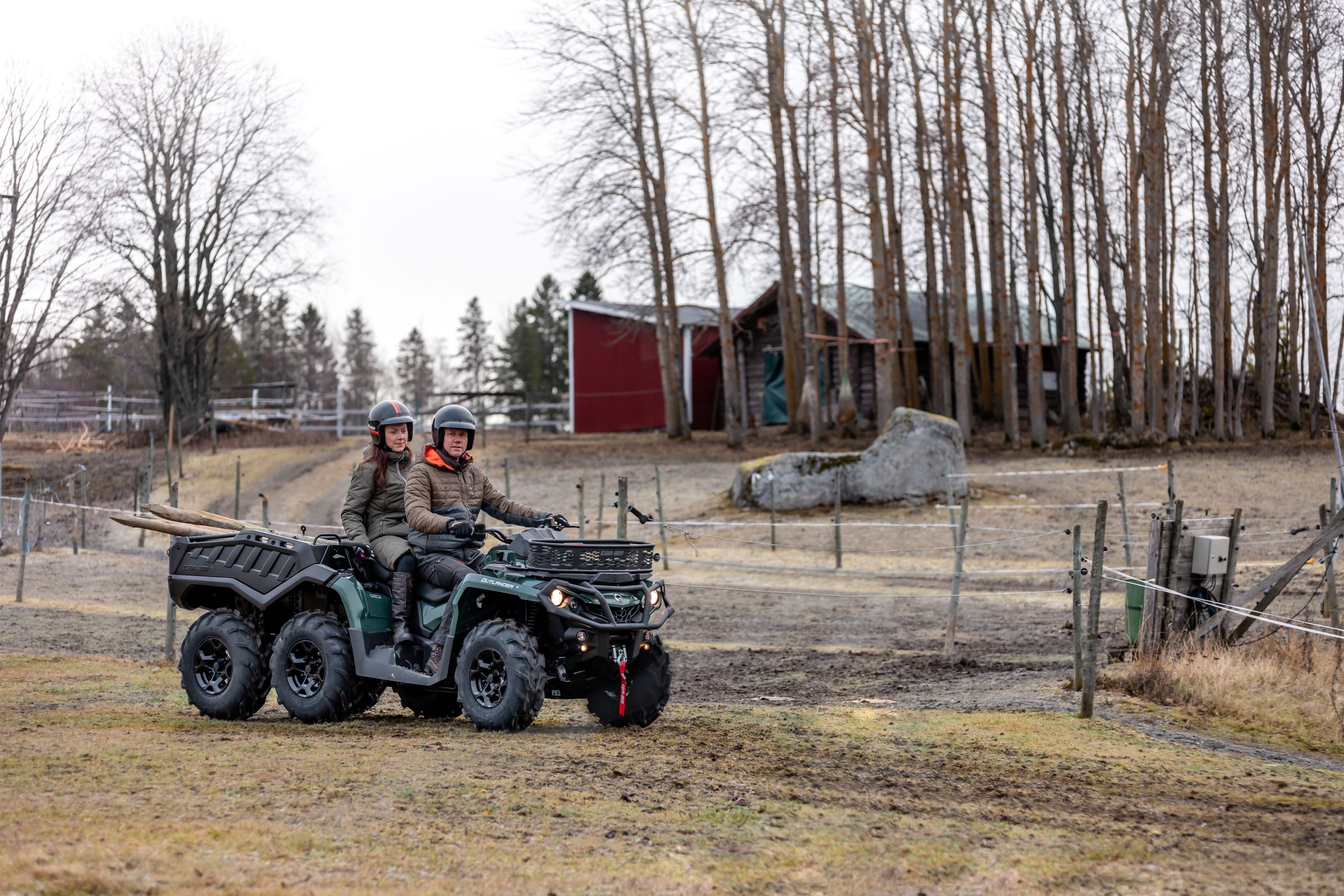 Can-Am Outlander 6x6