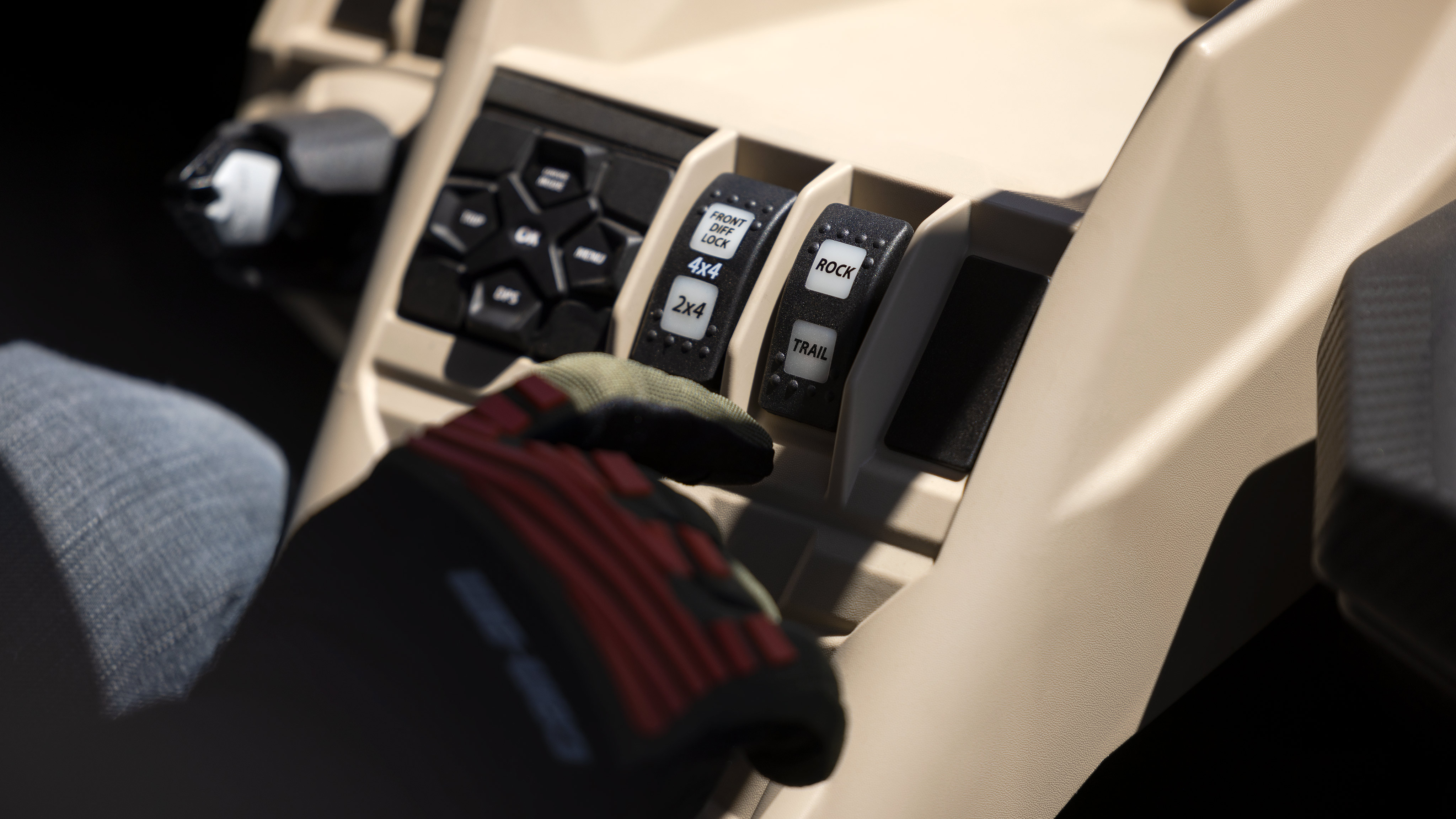 Using controls on Can-Am vehicle console