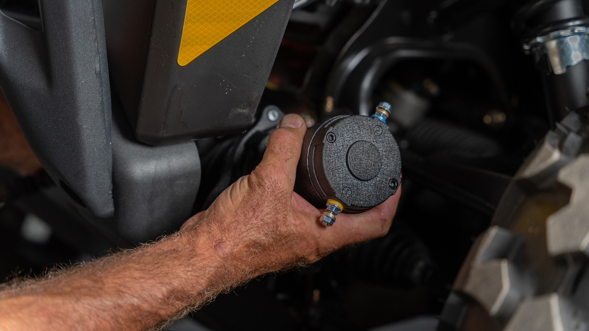 How to install a winch on your Can-Am SxS?