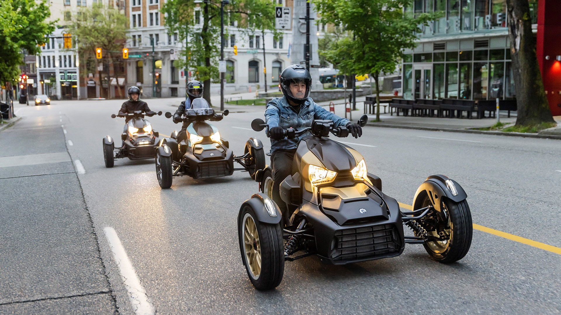 Groupes de véhicules à 3 roues Can-Am Ryker 2023 et de conducteurs