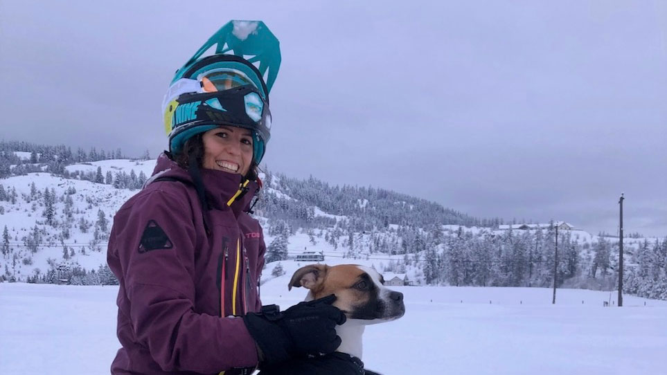 Ski-Doo Ambassador Michelle Salt Snowmobile Motorne Sanjke Amabsador
