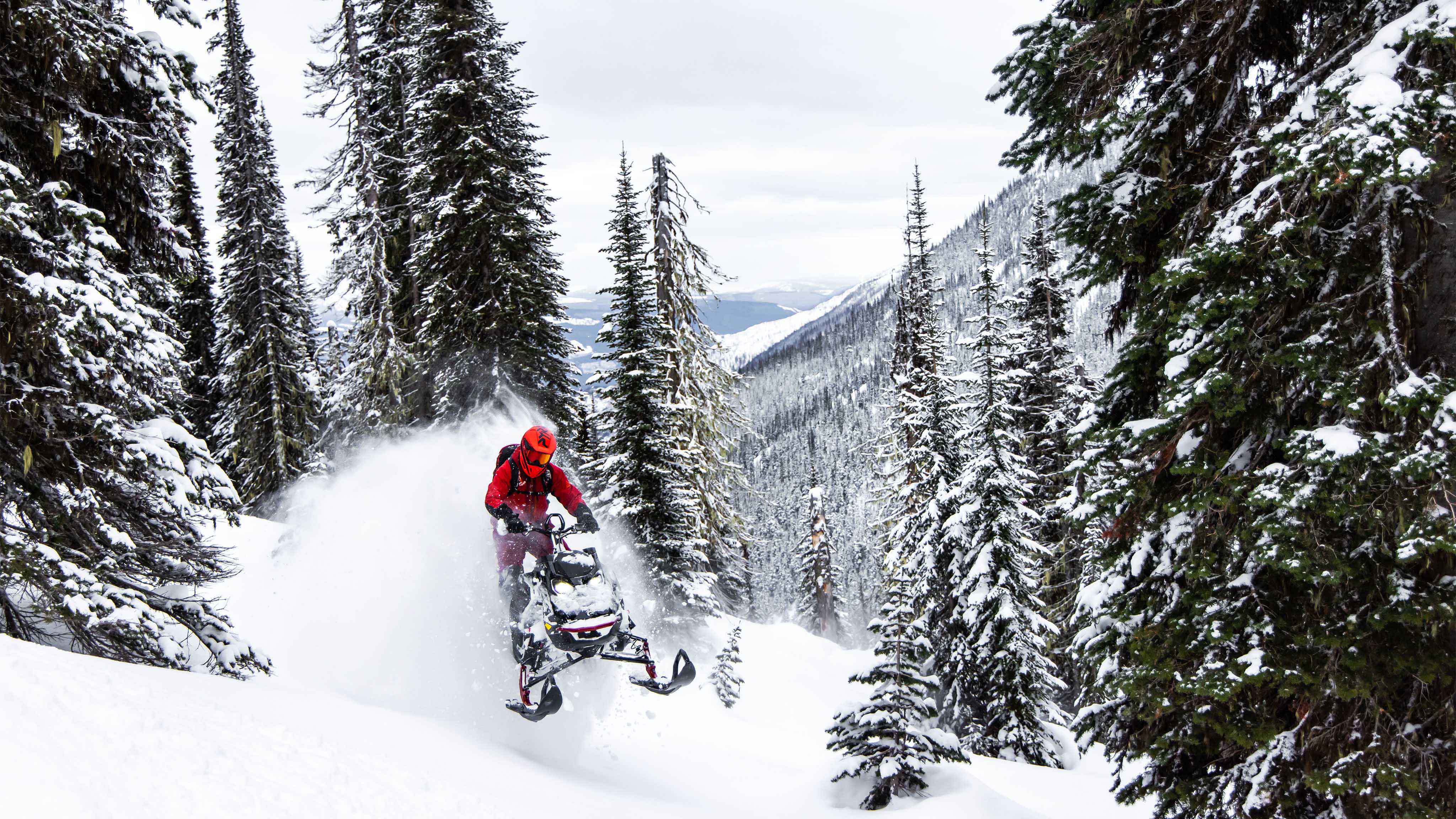 Ski-Doo Freeride model 2023, nový horský snežný skúter